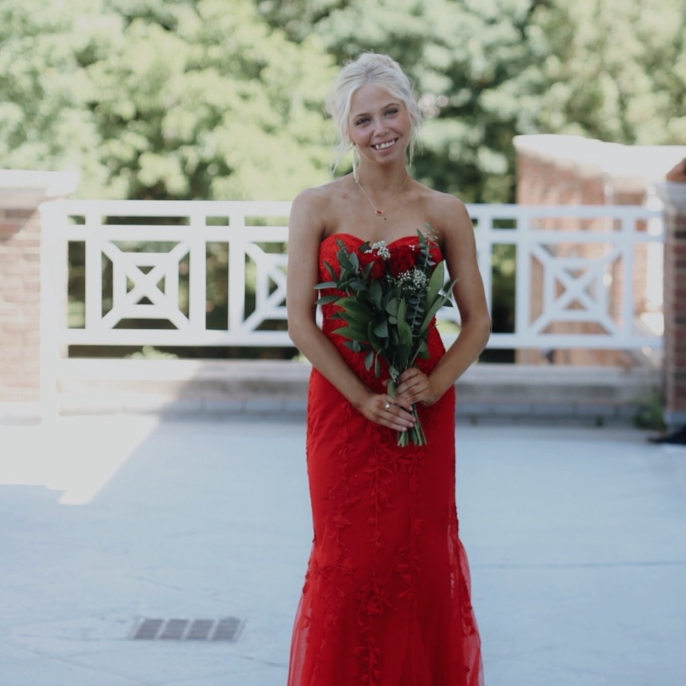 Elegant Red Strapless Gown
